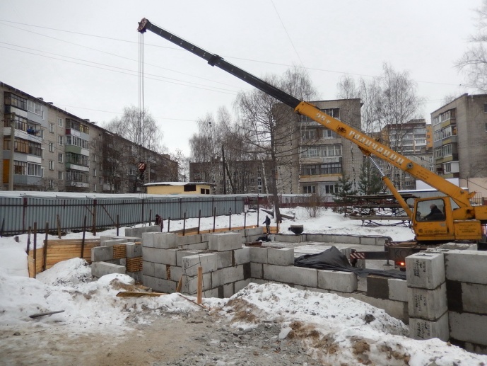 21.11.2016 Монтаж ФБС в осях 9-10