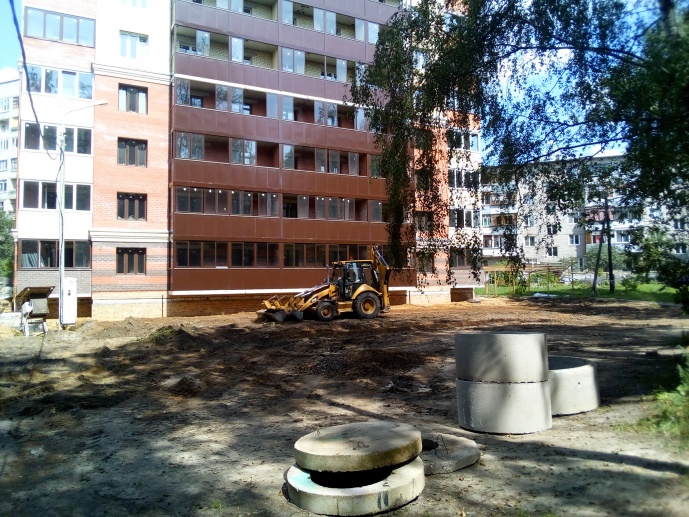 19.07.2018: Устройство основания для паркомест и тротуаров