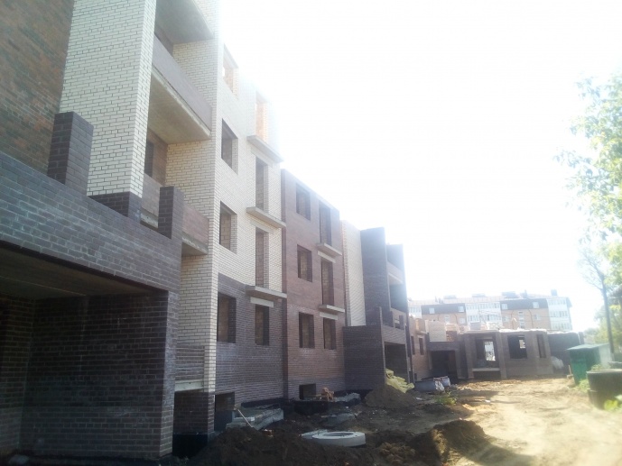 20.06.2019: Выполнена прокладка сетей водоснабжения, ливневой и фекальной канализации