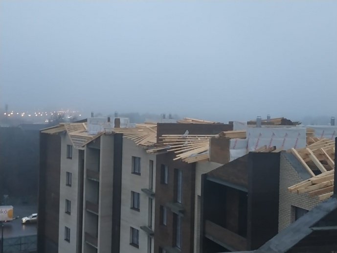 09.01.2020 г. Ведется монтаж крыши.