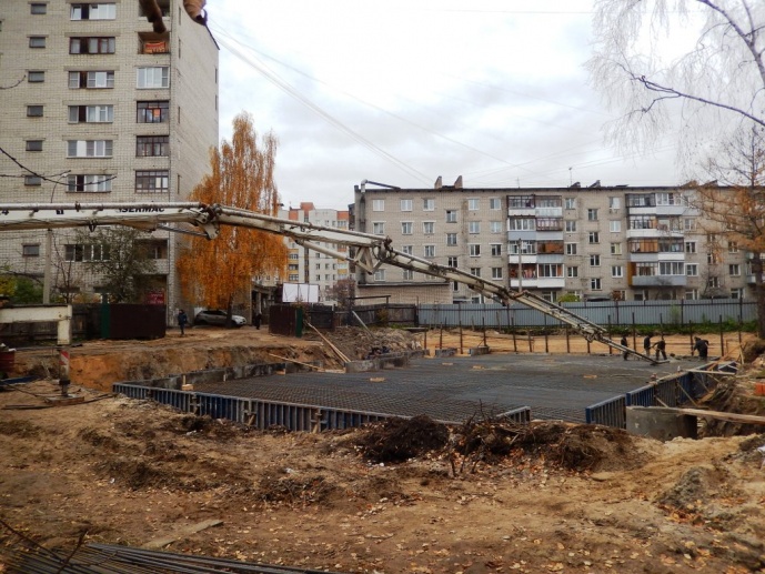 22.10.2016  Начало работ по заливке фундамента