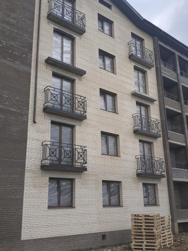 12.05.2020 ограждение французских окон.