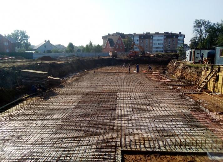 05.09.2018: Арматурные работы на будущем фундаменте 1-ой секции