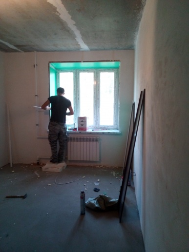 26.07.2018: приступили к отделке окон
