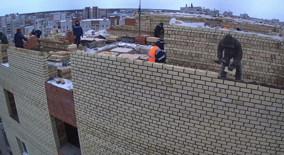 12.01.2018: завершение работ по устройству стен 12-го этажа