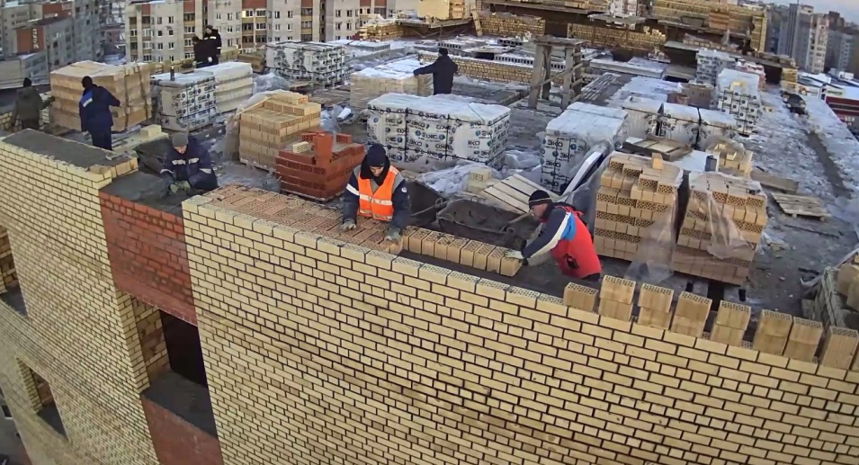 22.12.2017: Устройство наружных стен 12-го этажа